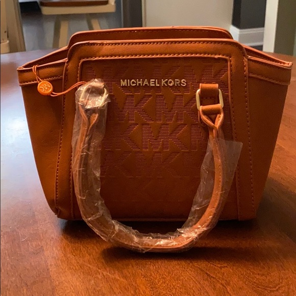 Michael Kors Handbags - Micheal Kors Jet Set Shoulder Charm-item